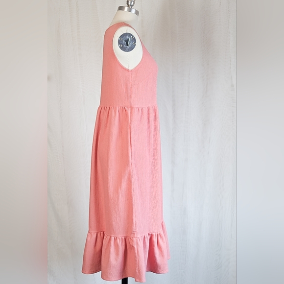 Coral Pink Sleeveless Midi Dress With Ruffle And Pockets - Picture 4 of 8